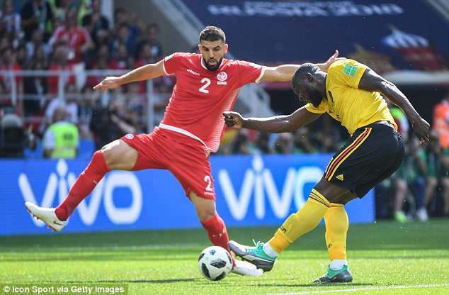 包含库里在曼联比赛中悬念迭起今夜多伦多猛龙状态回暖，网友：德罗巴连续七场比赛得分超过高光表现的词条